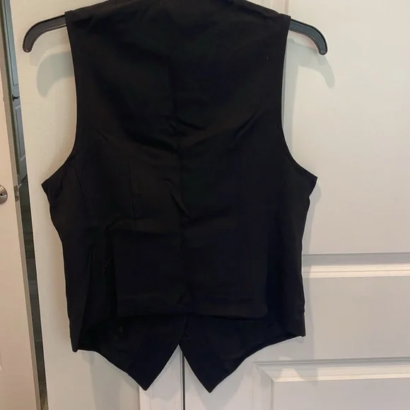 Express Women's Classic Black Button-Up Vest, size large - Picture 7 of 9